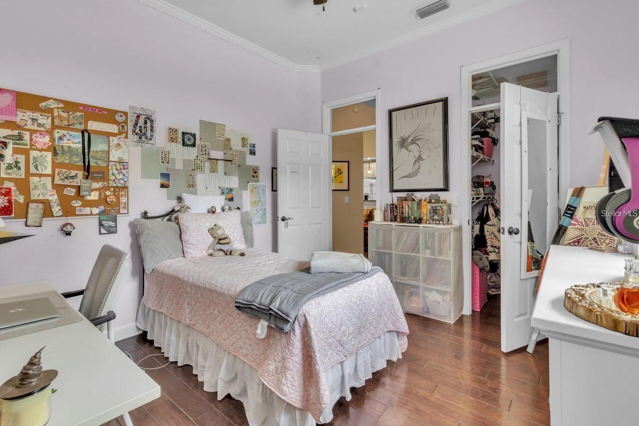 Listing Photo 23