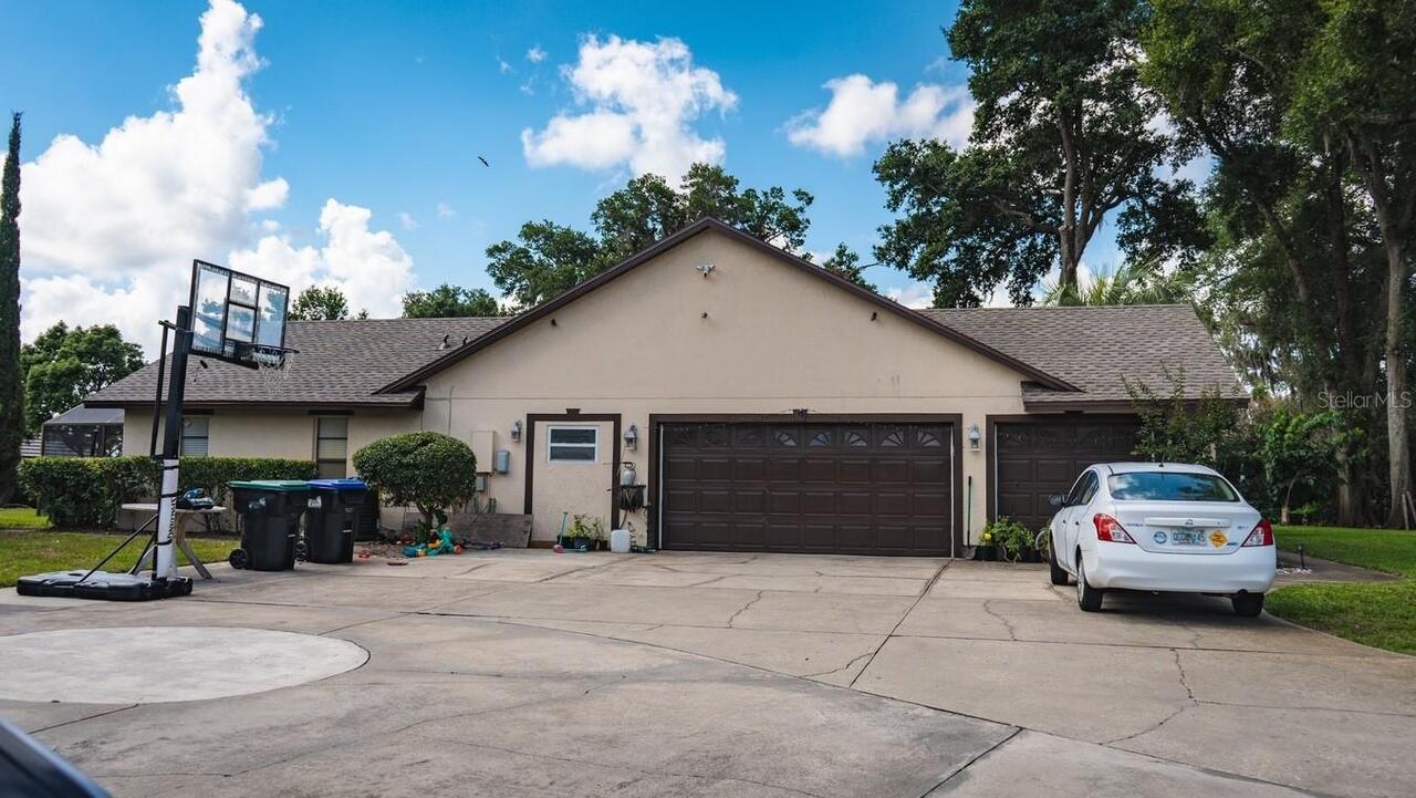 Listing Photo 9