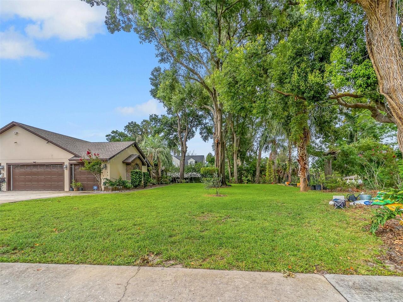 Listing Photo 8