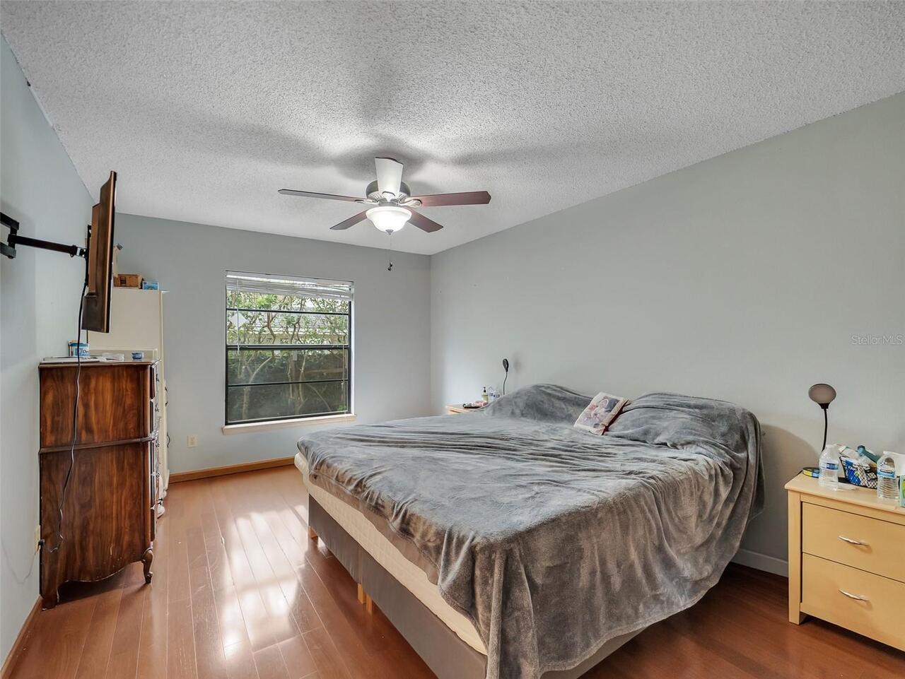 Listing Photo 37