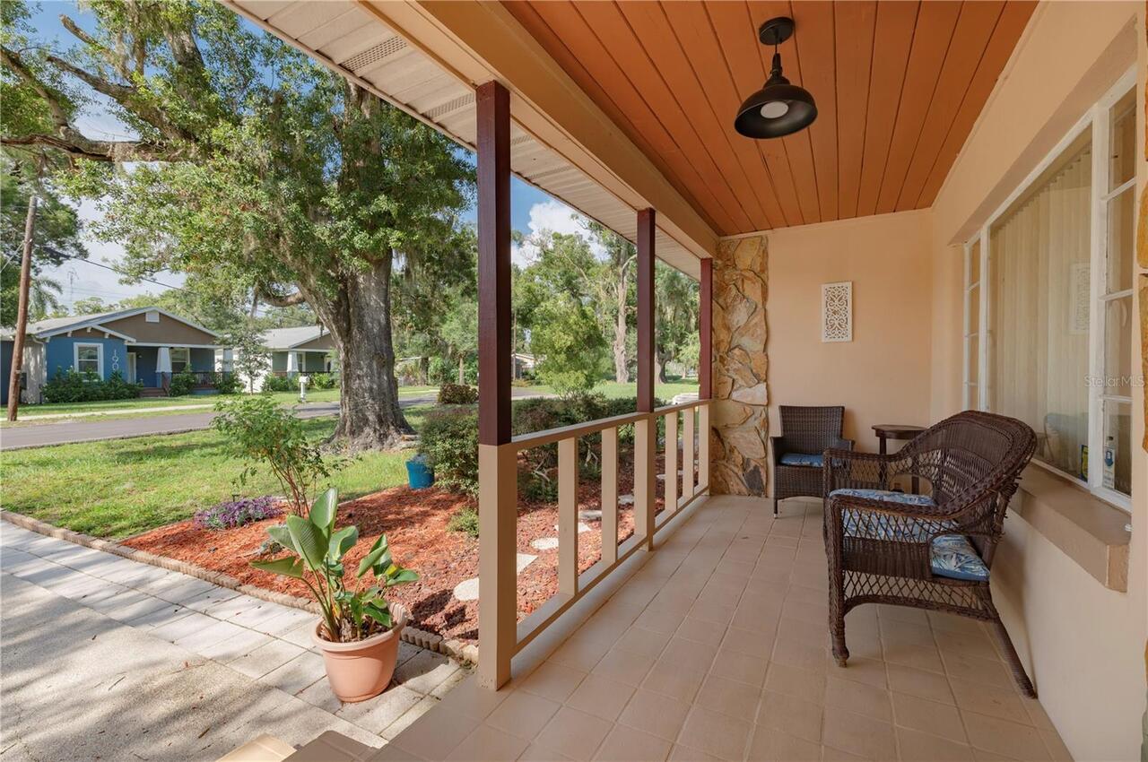 Listing Photo 9