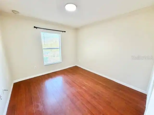 Listing Photo 20