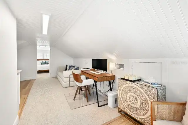 Listing Photo 21