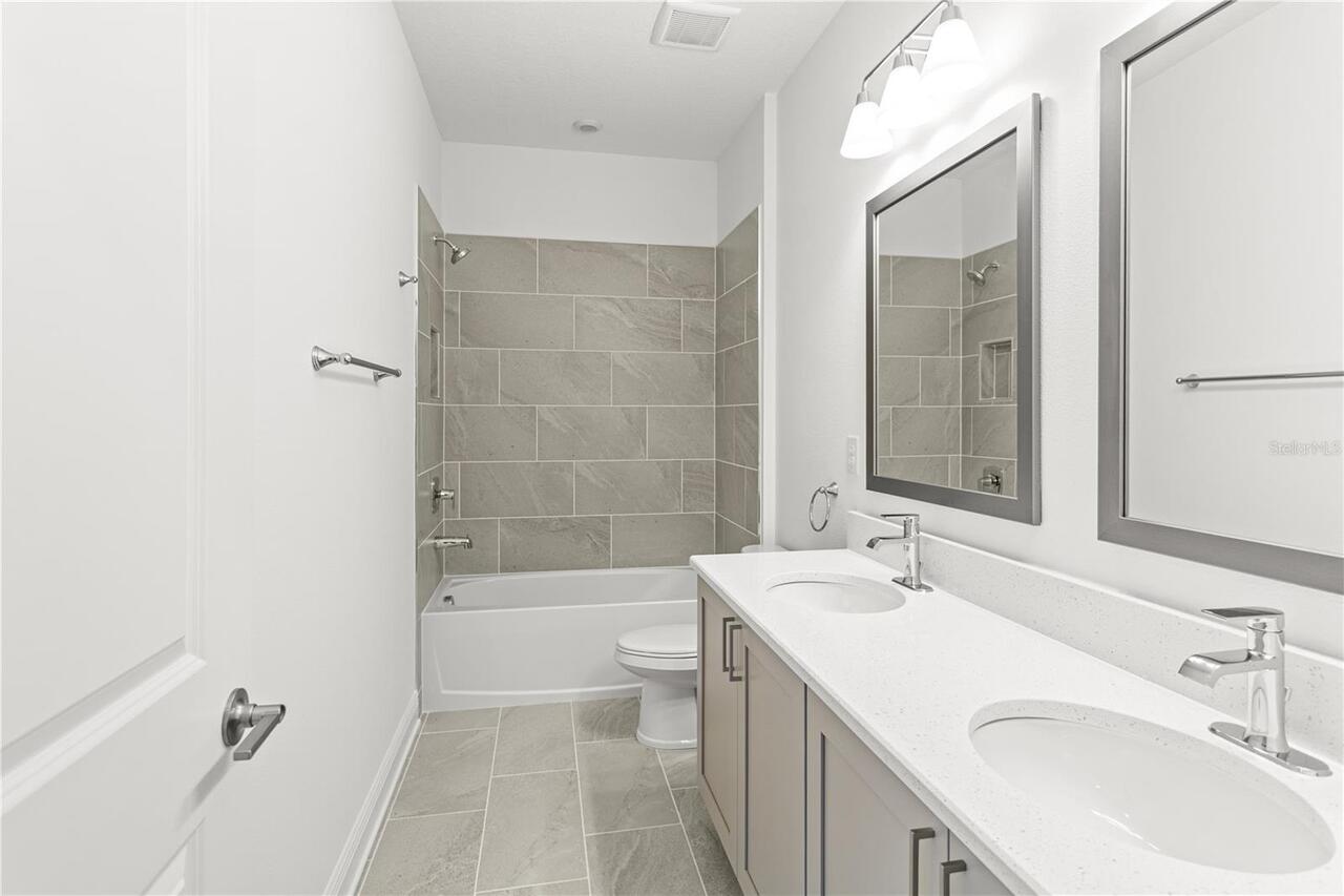 Listing Photo 43