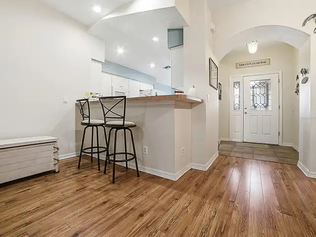 Listing Photo 16