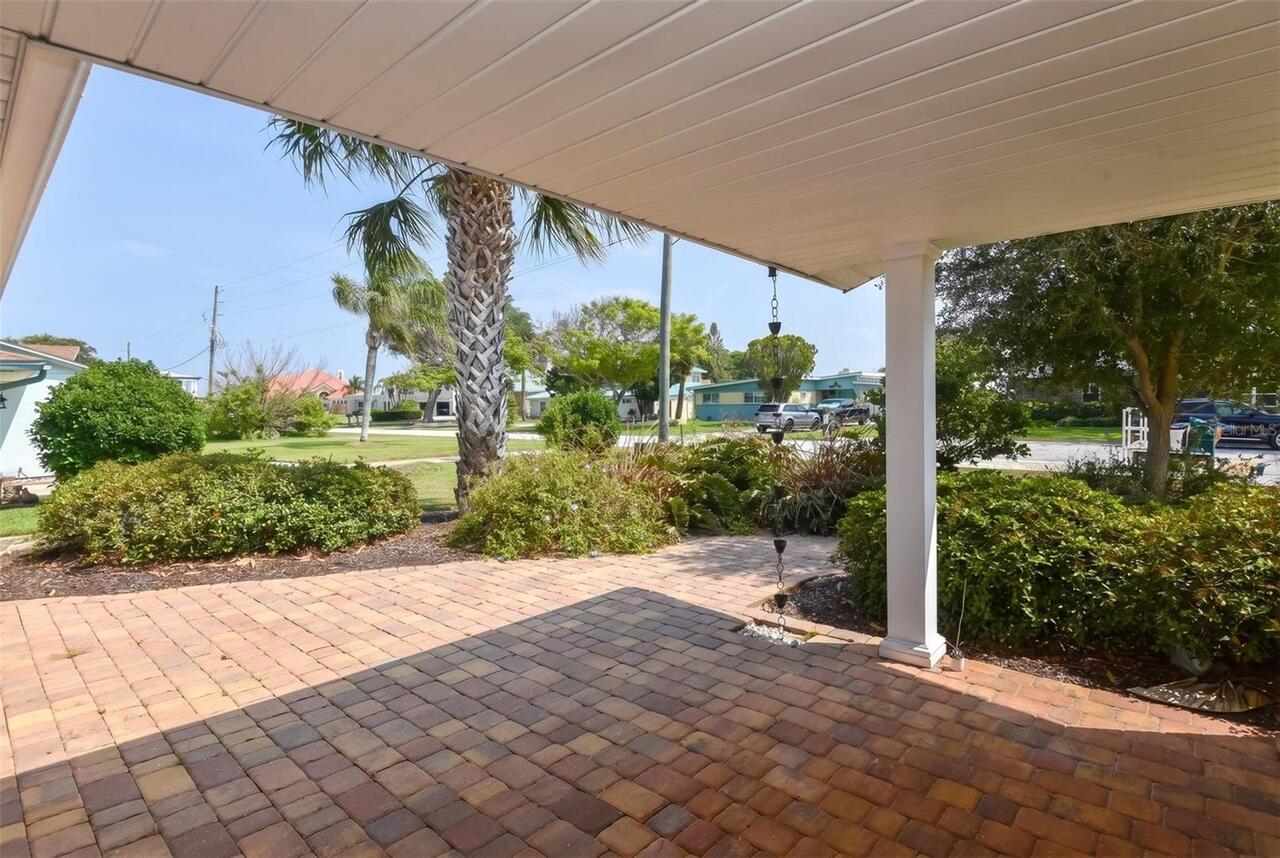 Listing Photo 10