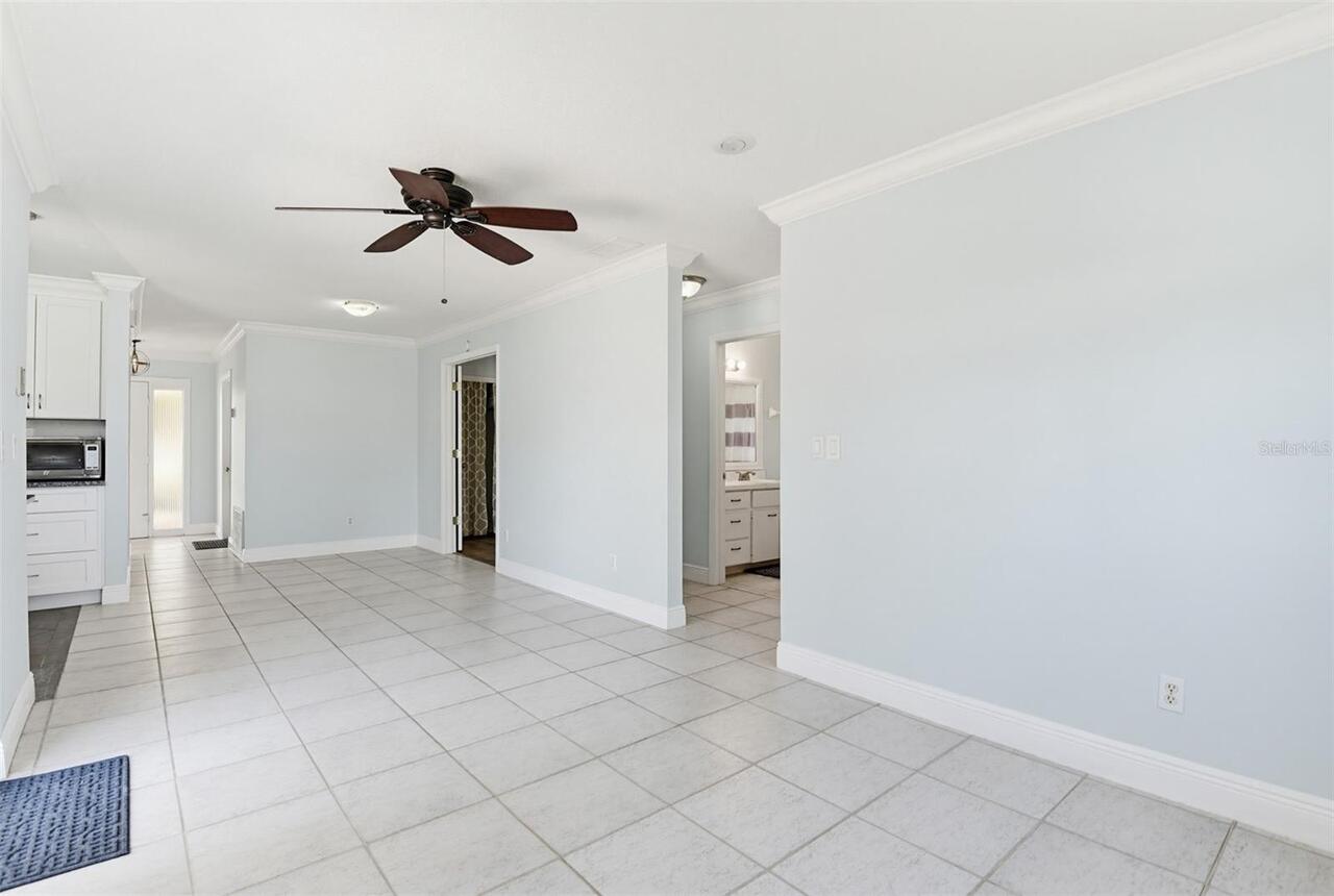 Listing Photo 33