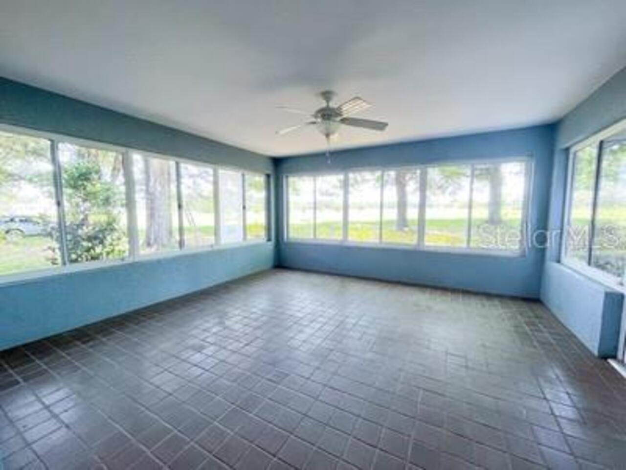 Listing Photo 14