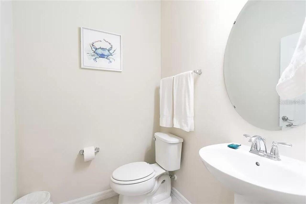 Listing Photo 17
