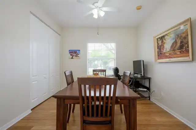 Listing Photo 6
