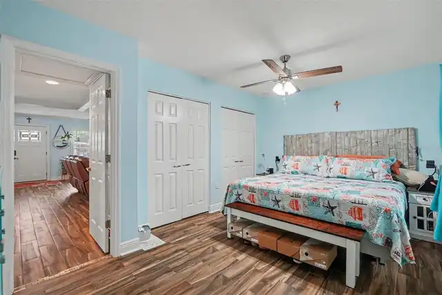 Listing Photo 16