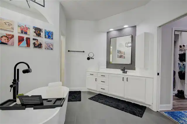 Listing Photo 32