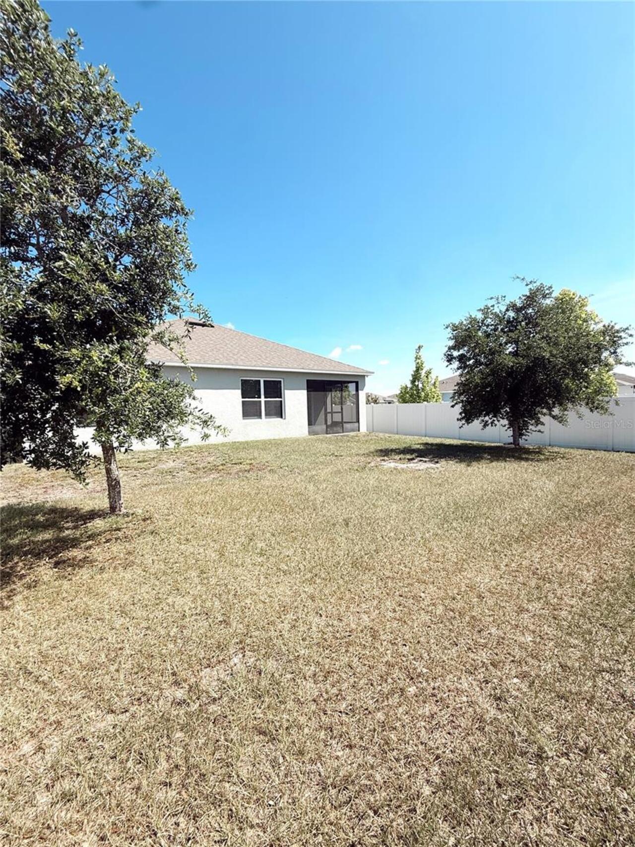 Listing Photo 23