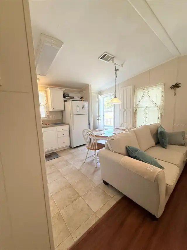 Listing Photo 33