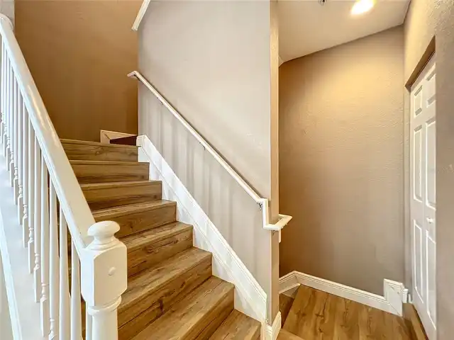 Listing Photo 11
