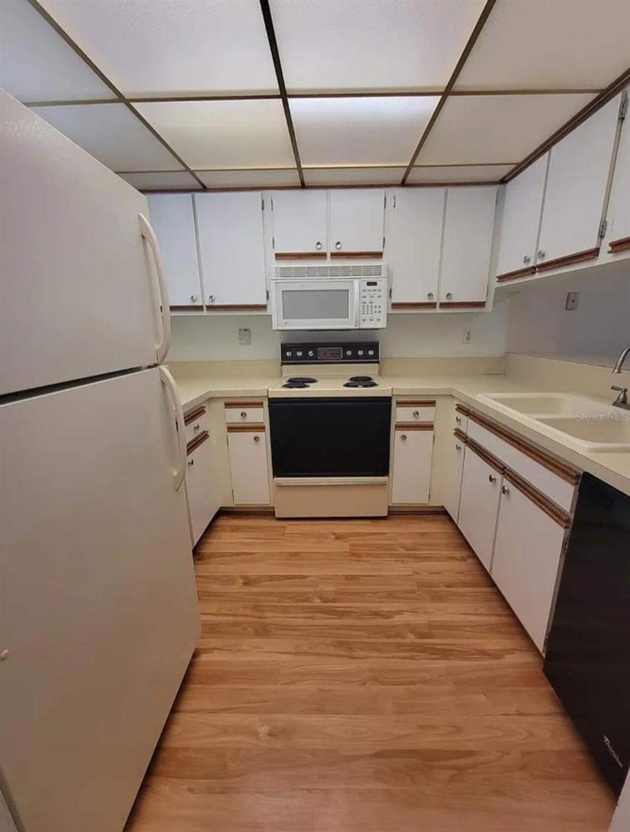 Listing Photo 6