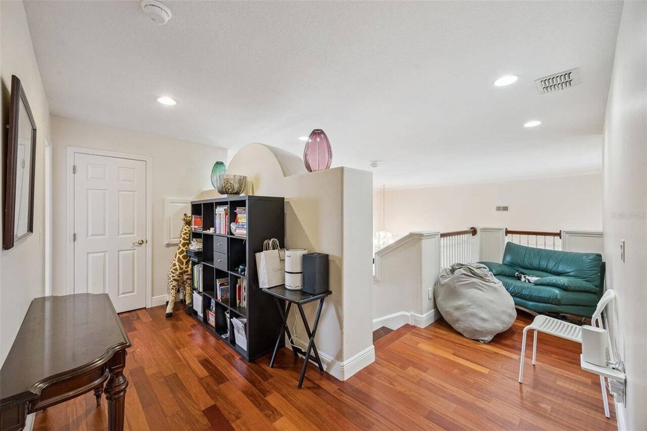 Listing Photo 16