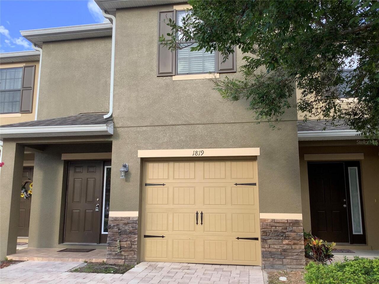 Longwood Real Estate