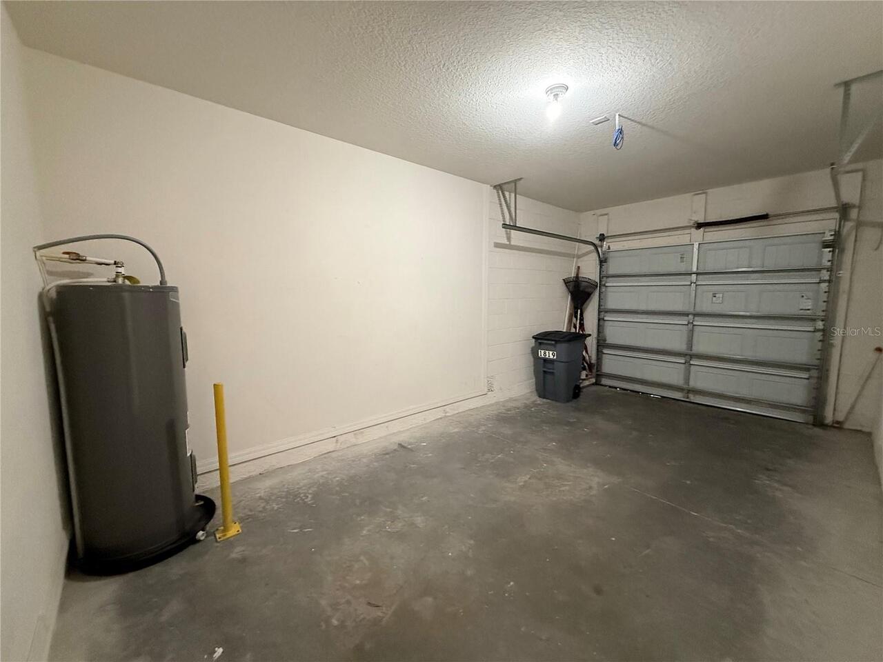 Listing Photo 6