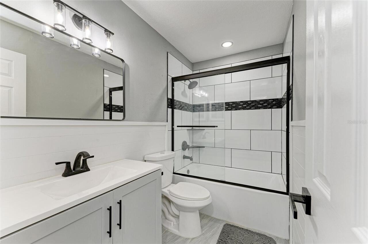 Listing Photo 24