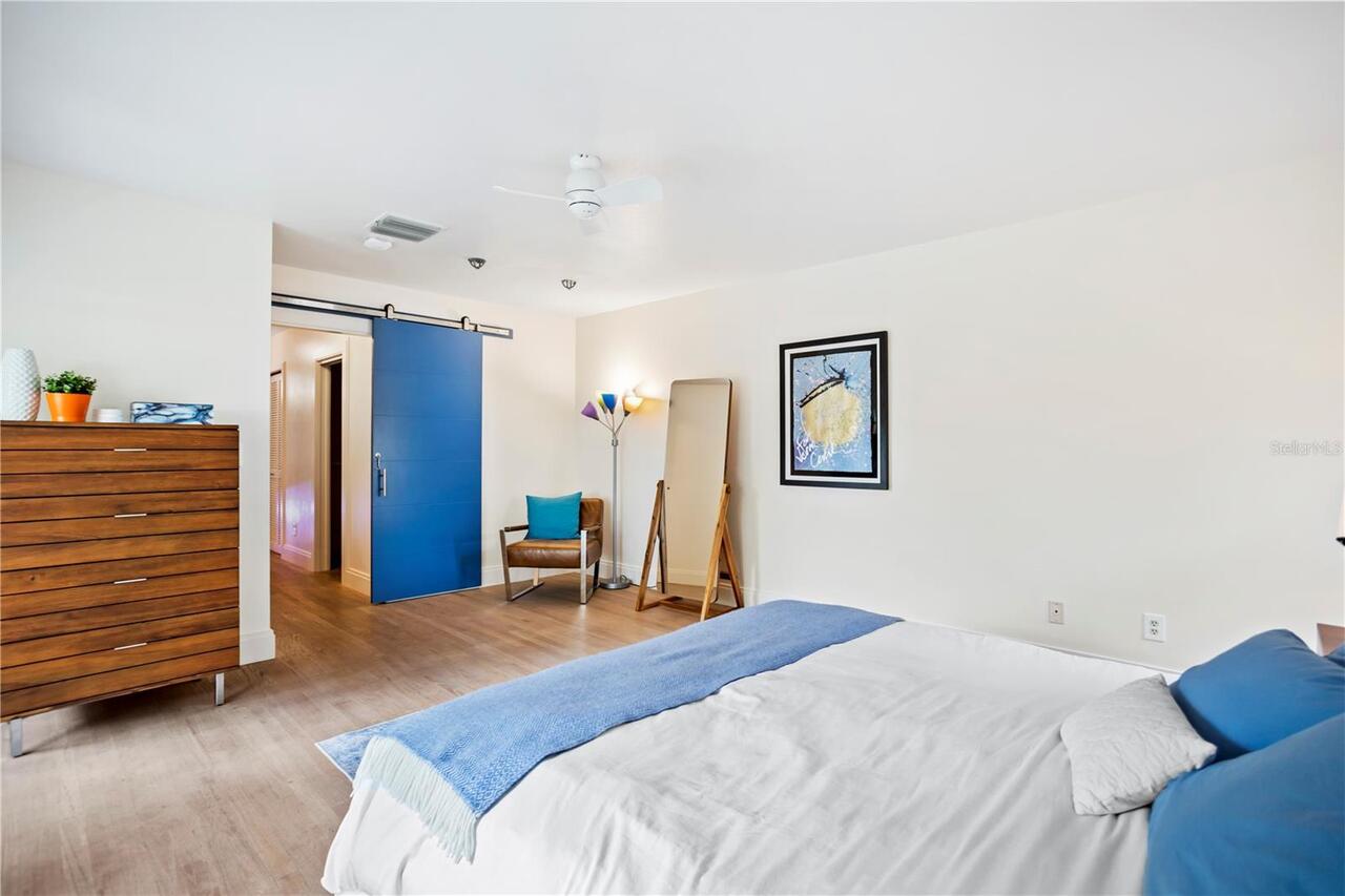 Listing Photo 33