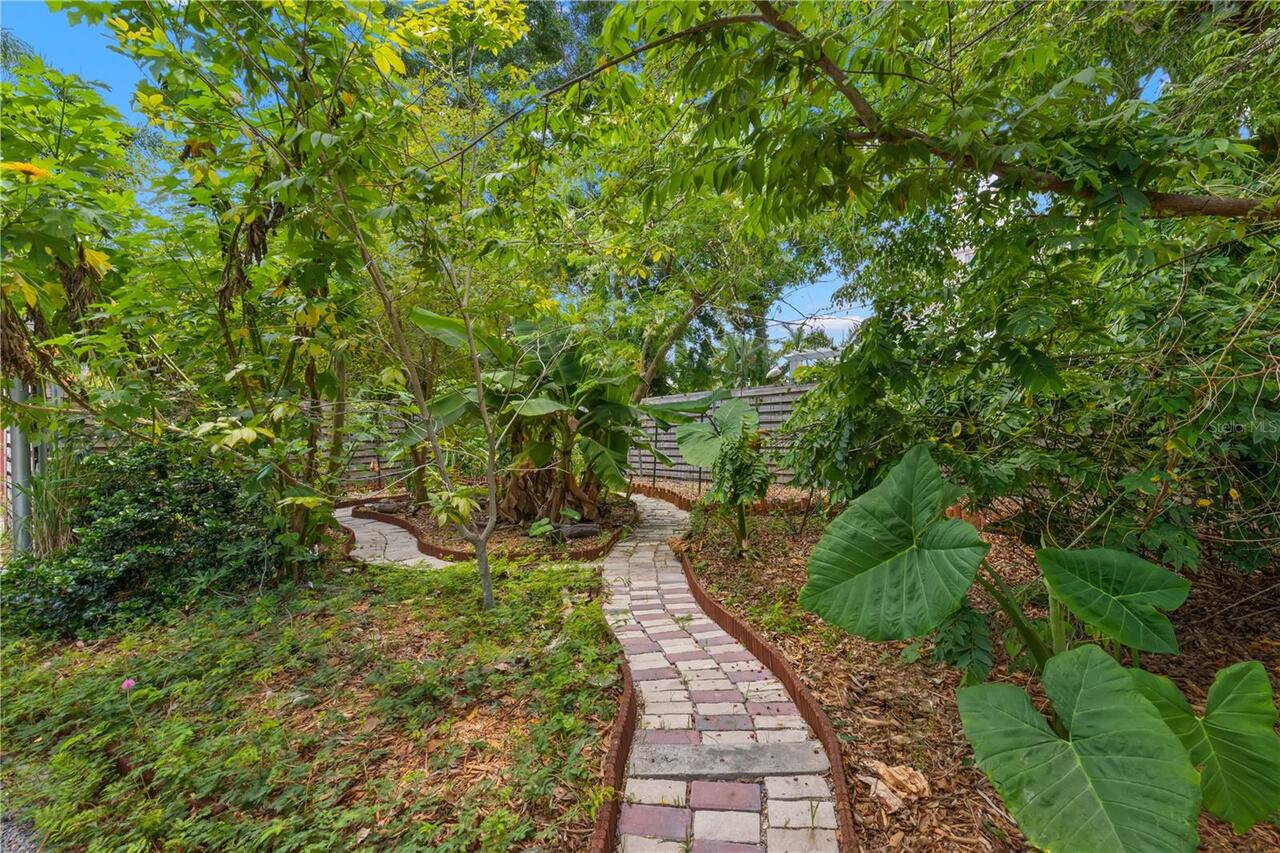 Listing Photo 47