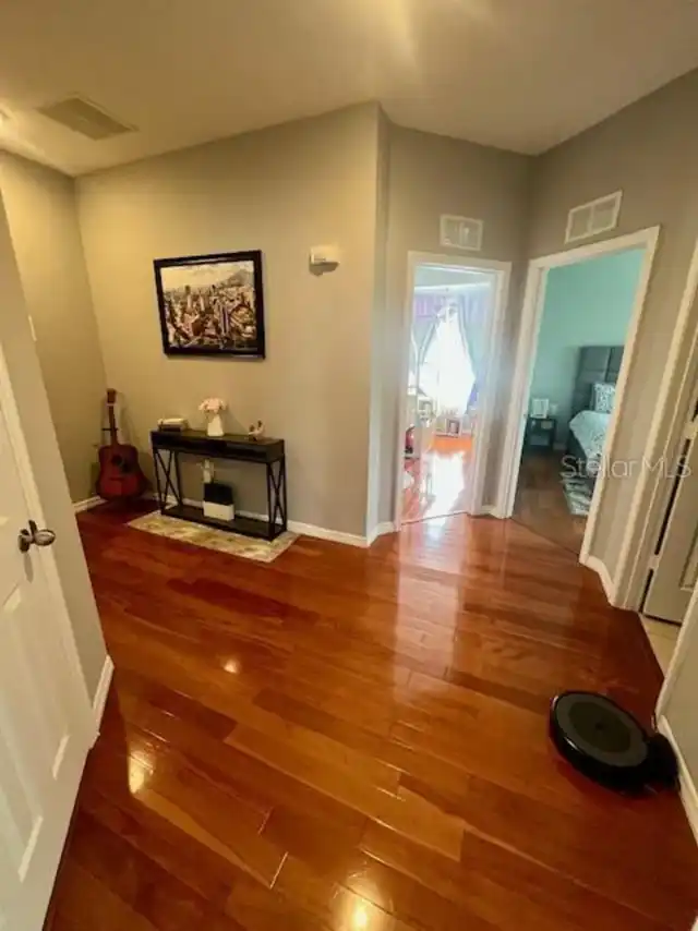 Listing Photo 15