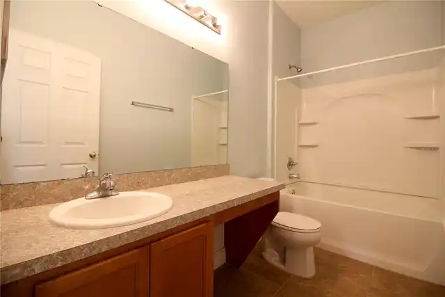 Listing Photo 32