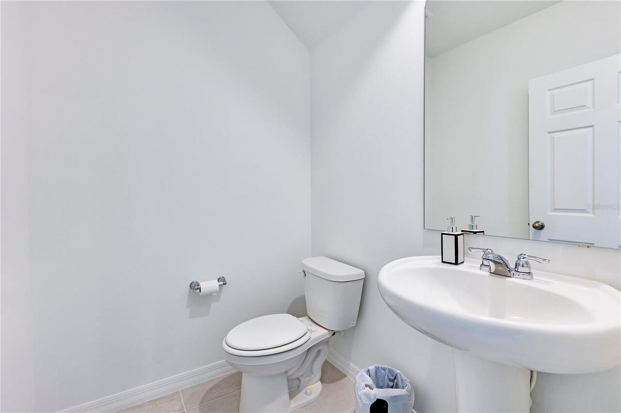 Listing Photo 10