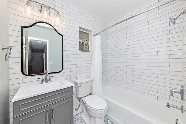Listing Photo 19