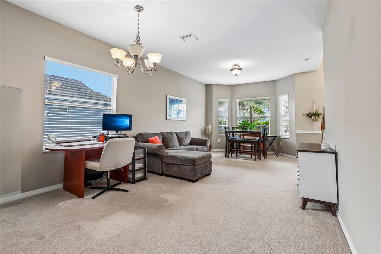 Listing Photo 17