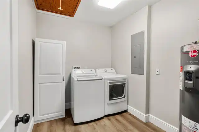 Listing Photo 41