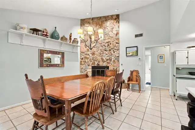 Listing Photo 13
