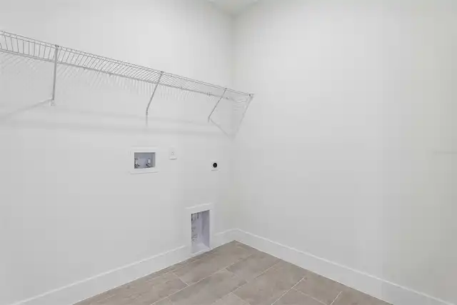 Listing Photo 43