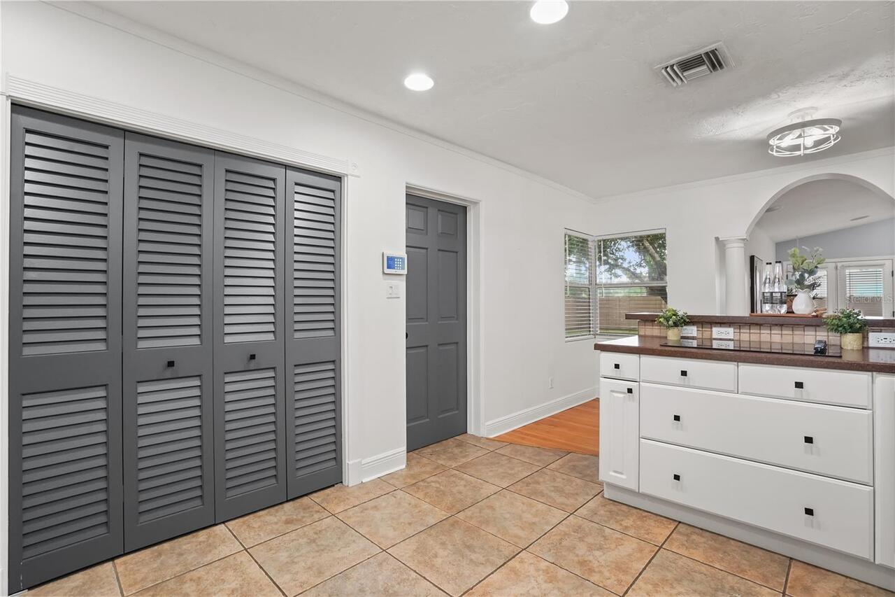 Listing Photo 14