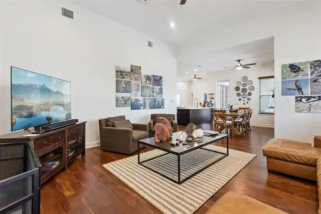 Listing Photo 13