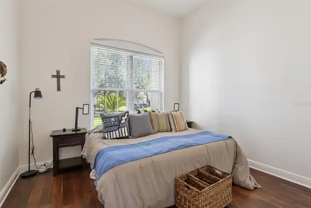 Listing Photo 22