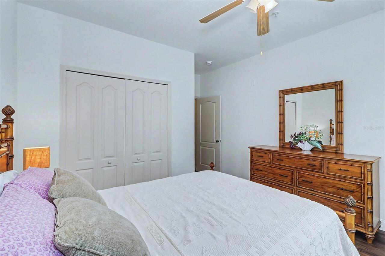 Listing Photo 22