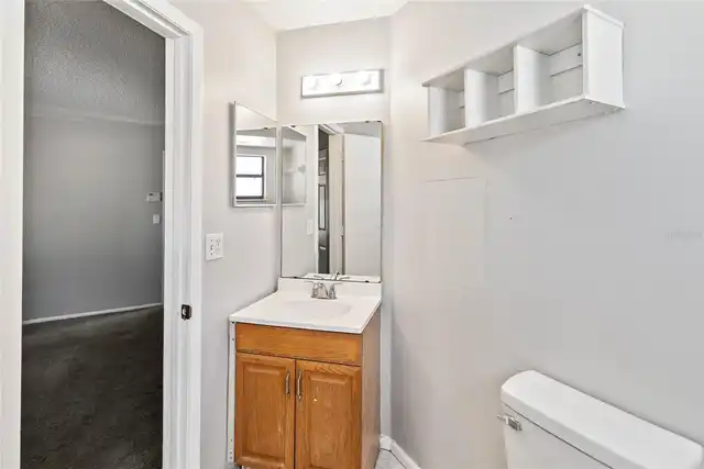 Listing Photo 9