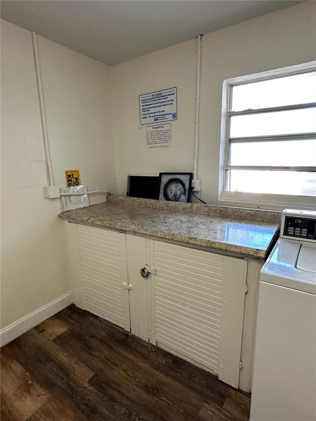 Listing Photo 10