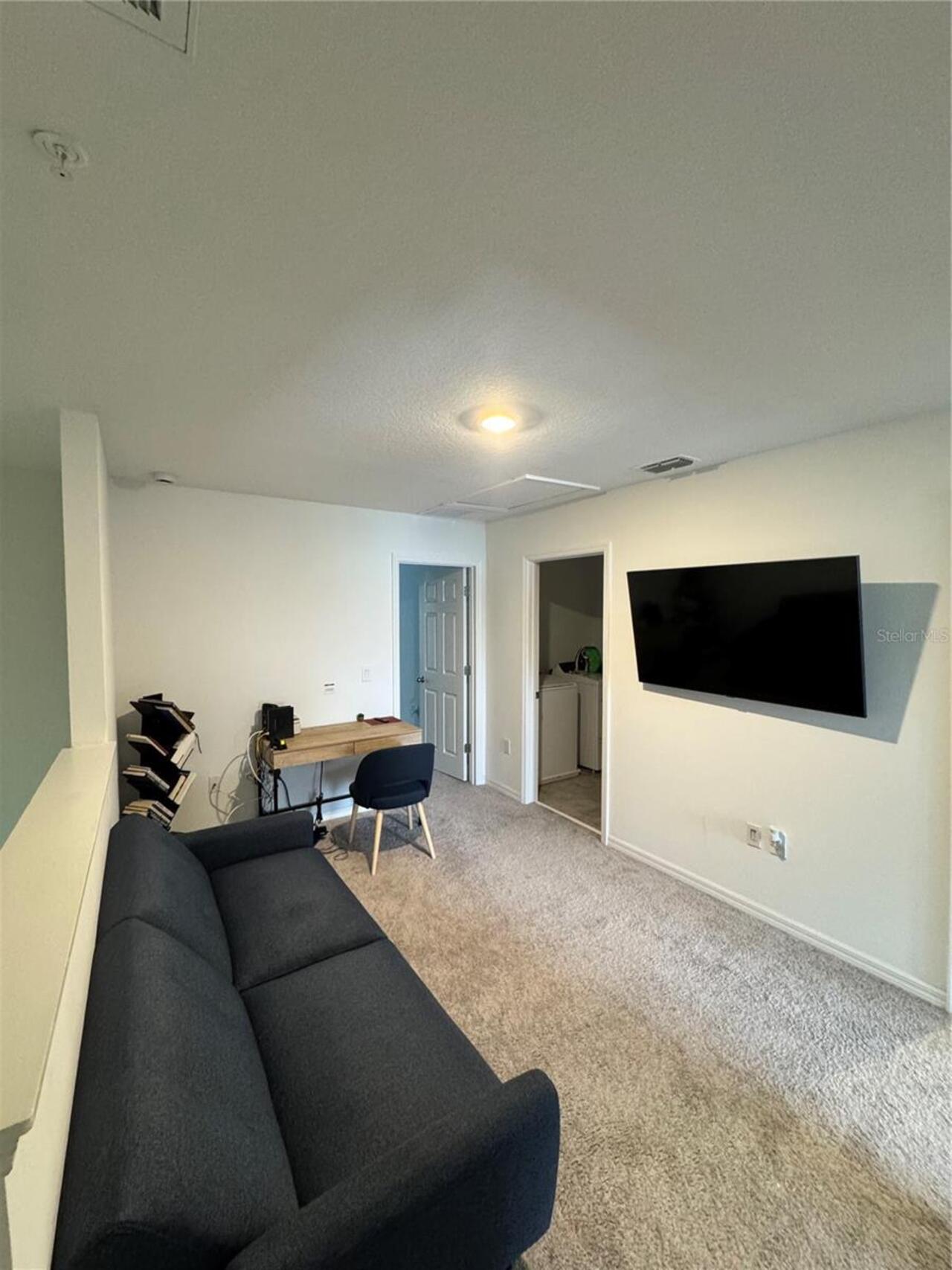 Listing Photo 11