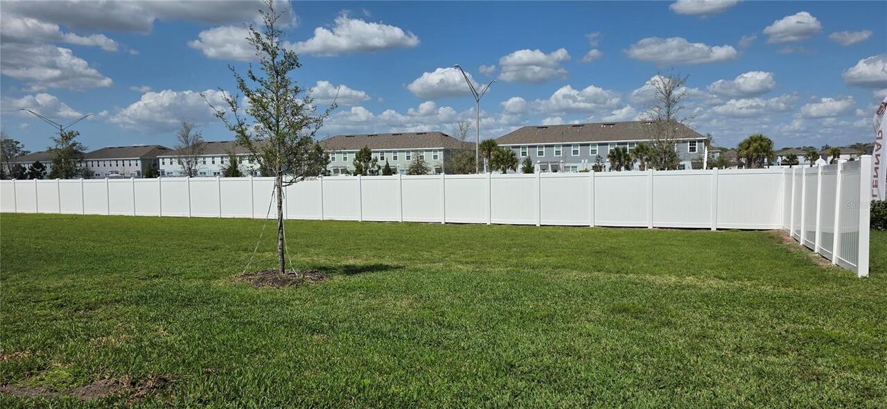 Listing Photo 10