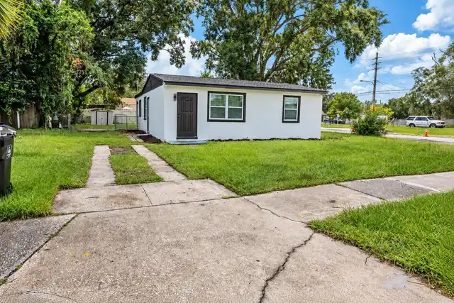 Listing Photo 19