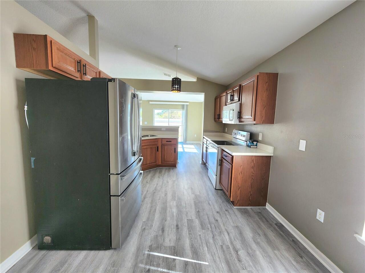 Listing Photo 6