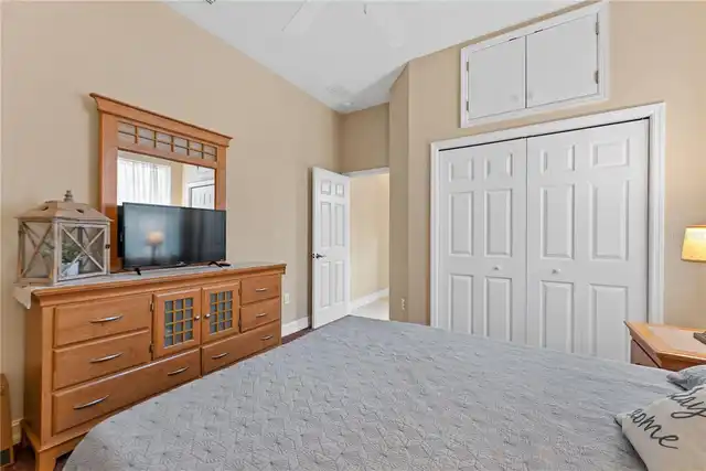 Listing Photo 34