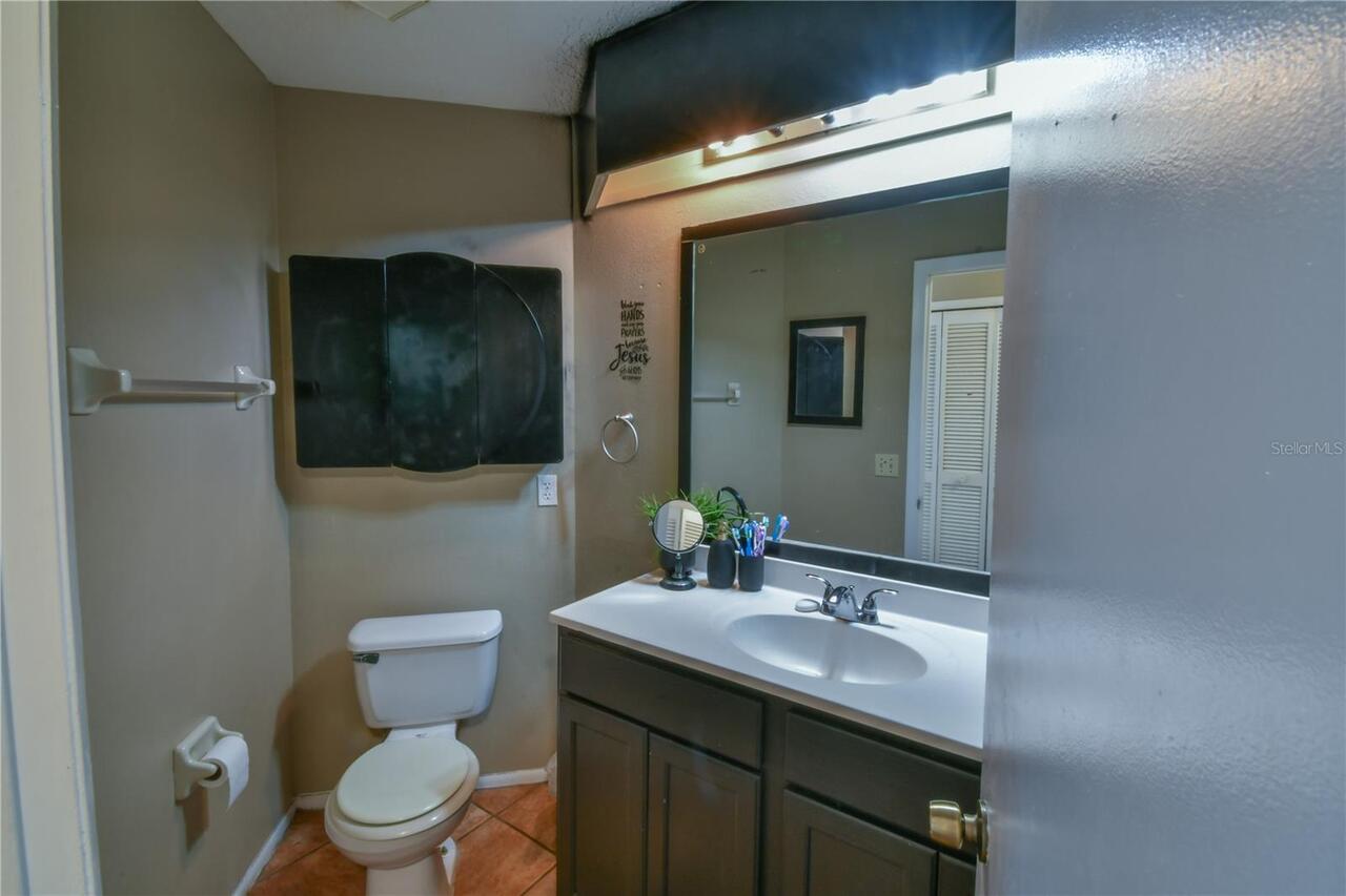 Listing Photo 12