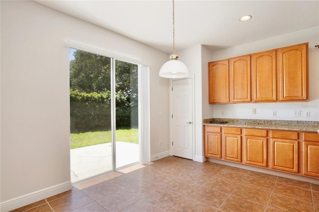 Listing Photo 8