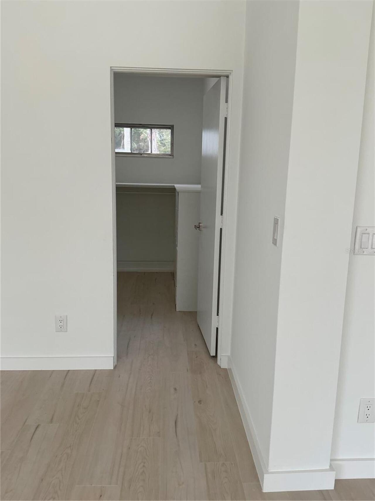 Listing Photo 38