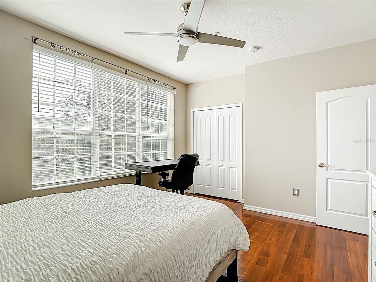 Listing Photo 14