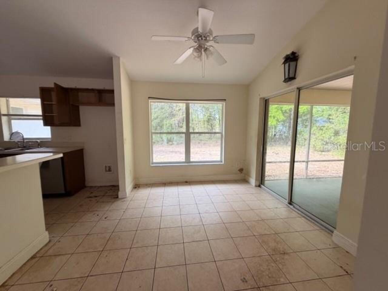 Listing Photo 9